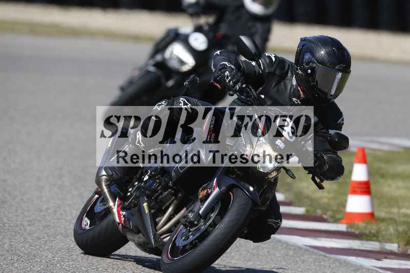 /01 02.04.2026 MAZ ADR/Gruppe rot/23